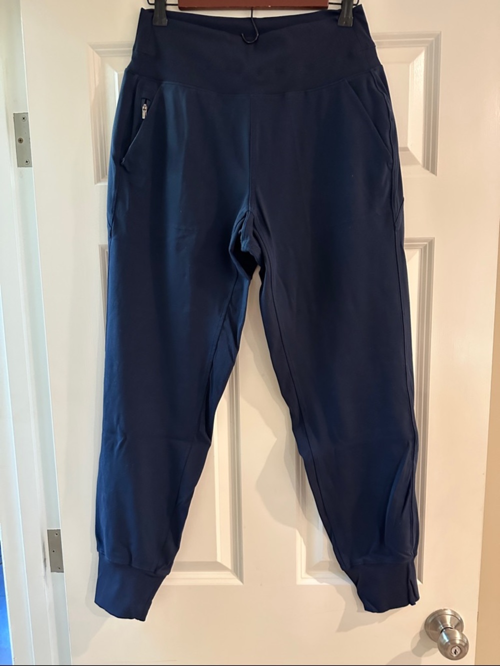 Navy Athleta Venice Joggers